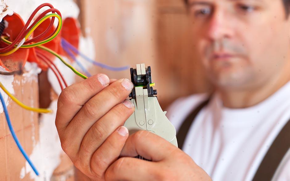 électricien dépannage Menucourt